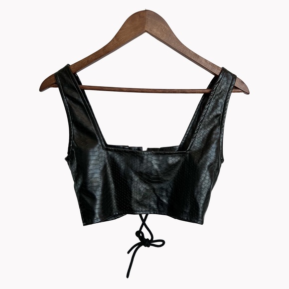 PRINCESS POLLY Women’s Black Tie Crop Size US 2 - Picture 2 of 6